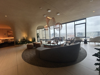 Enlarge photo 126