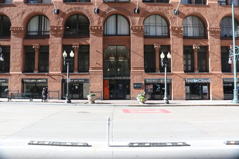 Enlarge photo 4