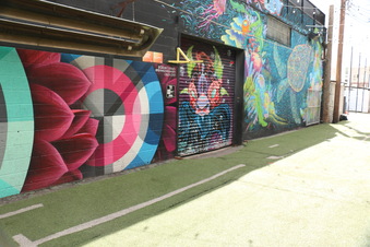 Enlarge photo 14