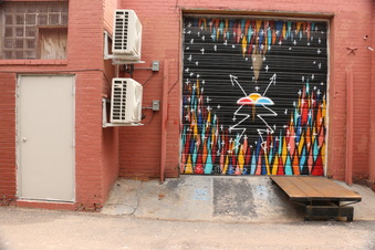 Enlarge photo 32