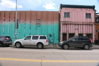 Enlarge photo 24