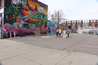 Enlarge photo 37