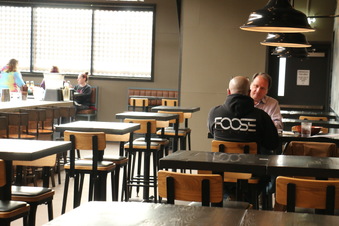 Enlarge photo 46