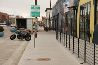 Enlarge photo 131