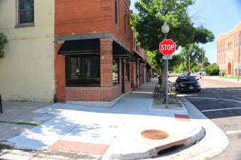 SOUTH PEARL ST