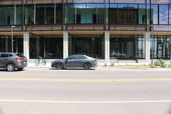 Enlarge photo 29
