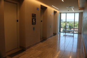 Enlarge photo 30