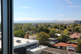 Enlarge photo 33
