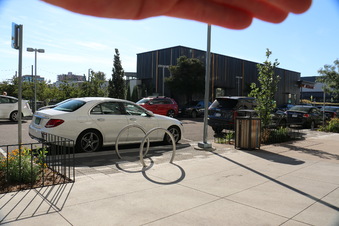 Enlarge photo 16