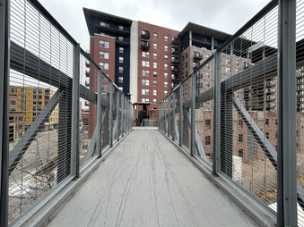 Enlarge photo 45