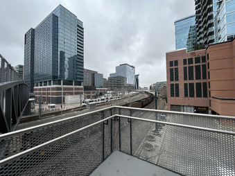Enlarge photo 51