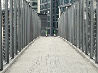 Enlarge photo 58