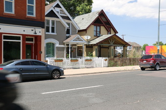 Enlarge photo 35