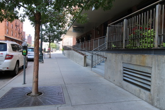 Enlarge photo 35