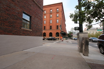 Enlarge photo 24