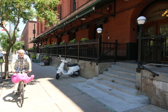 Enlarge photo 10