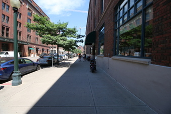 Enlarge photo 18