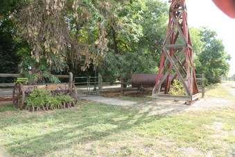 Enlarge photo 11