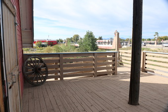 Enlarge photo 19