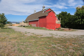 Enlarge photo 33