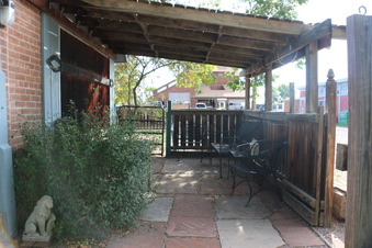 Enlarge photo 103