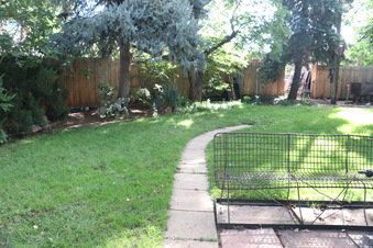Enlarge photo 129