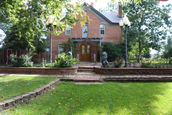 Enlarge photo 150