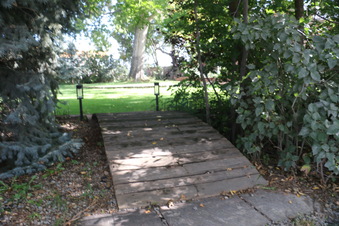 Enlarge photo 182