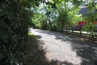 Enlarge photo 183