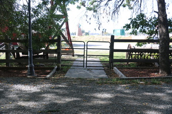 Enlarge photo 185