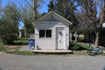 Enlarge photo 46