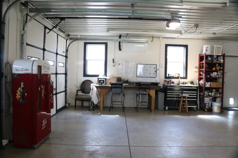 Enlarge photo 56