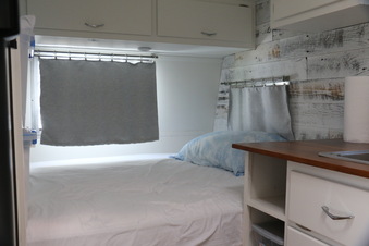 Enlarge photo 83