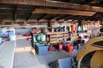 Enlarge photo 113