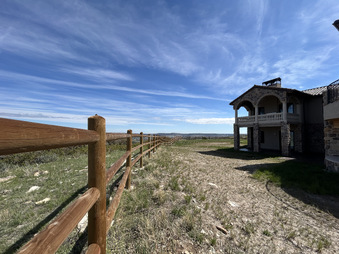 Enlarge photo 18
