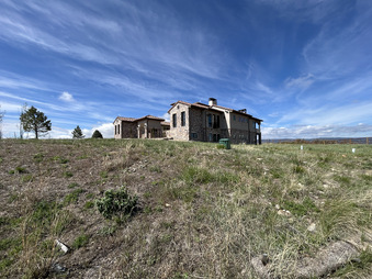 Enlarge photo 25