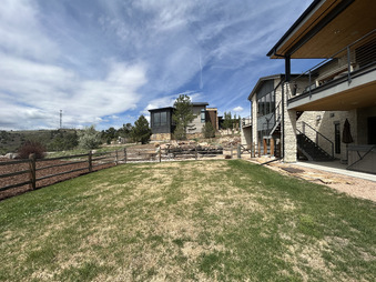 Enlarge photo 53