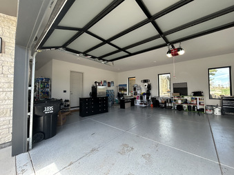 Enlarge photo 19