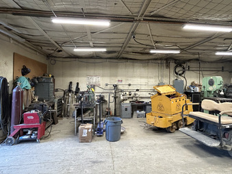 Enlarge photo 35