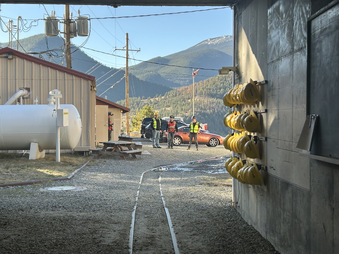 Enlarge photo 168