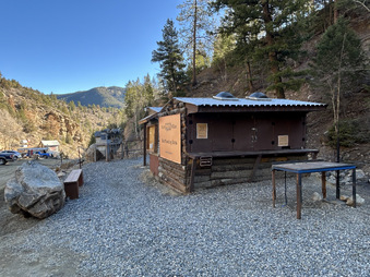 Enlarge photo 15