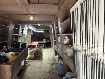Enlarge photo 28