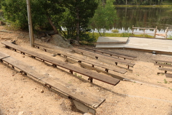 Enlarge photo 68