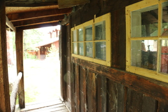Enlarge photo 57