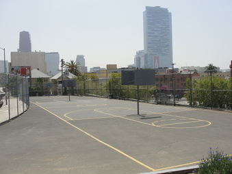 Enlarge photo 4
