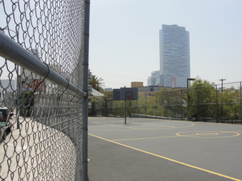 Enlarge photo 11