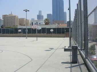 Enlarge photo 1