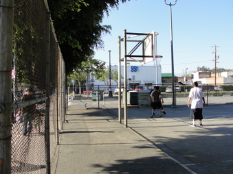 Enlarge photo 1