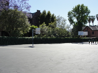 Enlarge photo 1