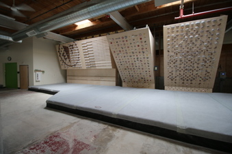 Enlarge photo 22
